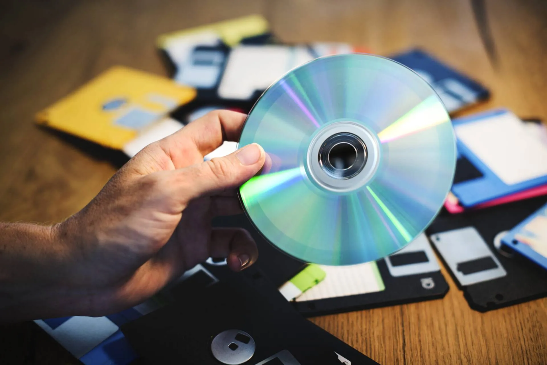 Quem tem CD antigo em casa cd dicas reciclagem nao jogue fora